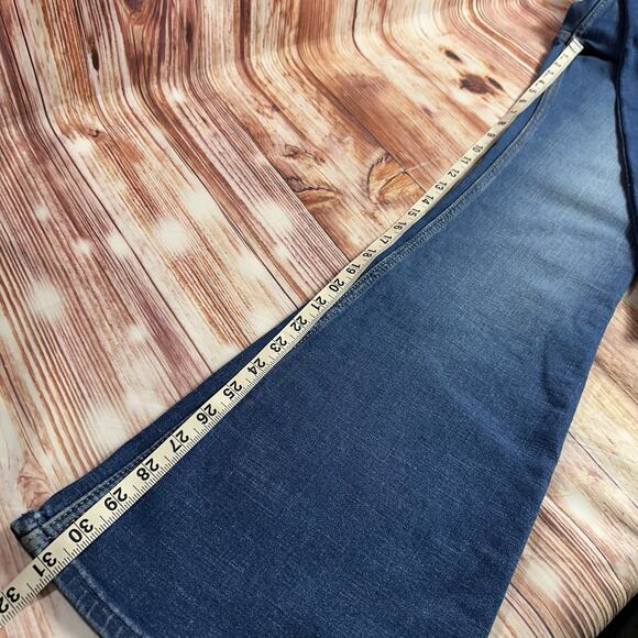Abercrombie & Fitch FLARE Size 2 Blue High Rise Wide Leg Jeans Denim Pants 26x31 - Picture 8 of 10